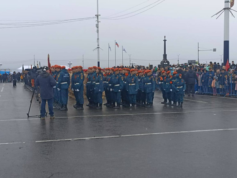 Парад в честь праздника День Победы.